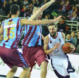 El Aris Salónica llega  a un acuerdo con el ex ACB Viktor Sanikidze