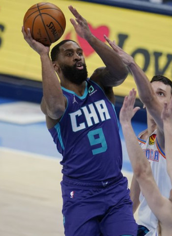 Virtus Bolonia y Partizan Belgrado, atentos a la situación NBA de Brad Wanamaker