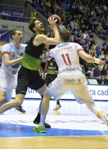 Joventut rompe el partido en el primer cuarto (74-91)