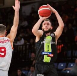 Max Heidegger apunta al Baskonia