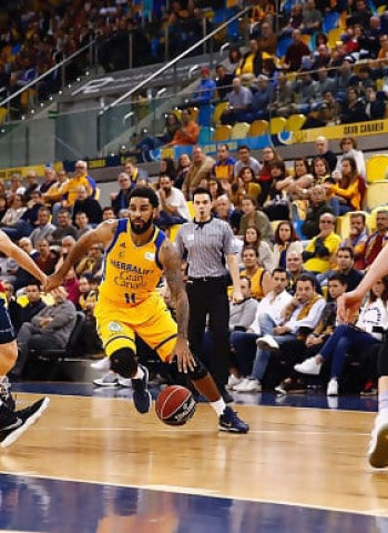 Herbalife Gran Canaria supera a un combativo MoraBanc Andorra (99-95)