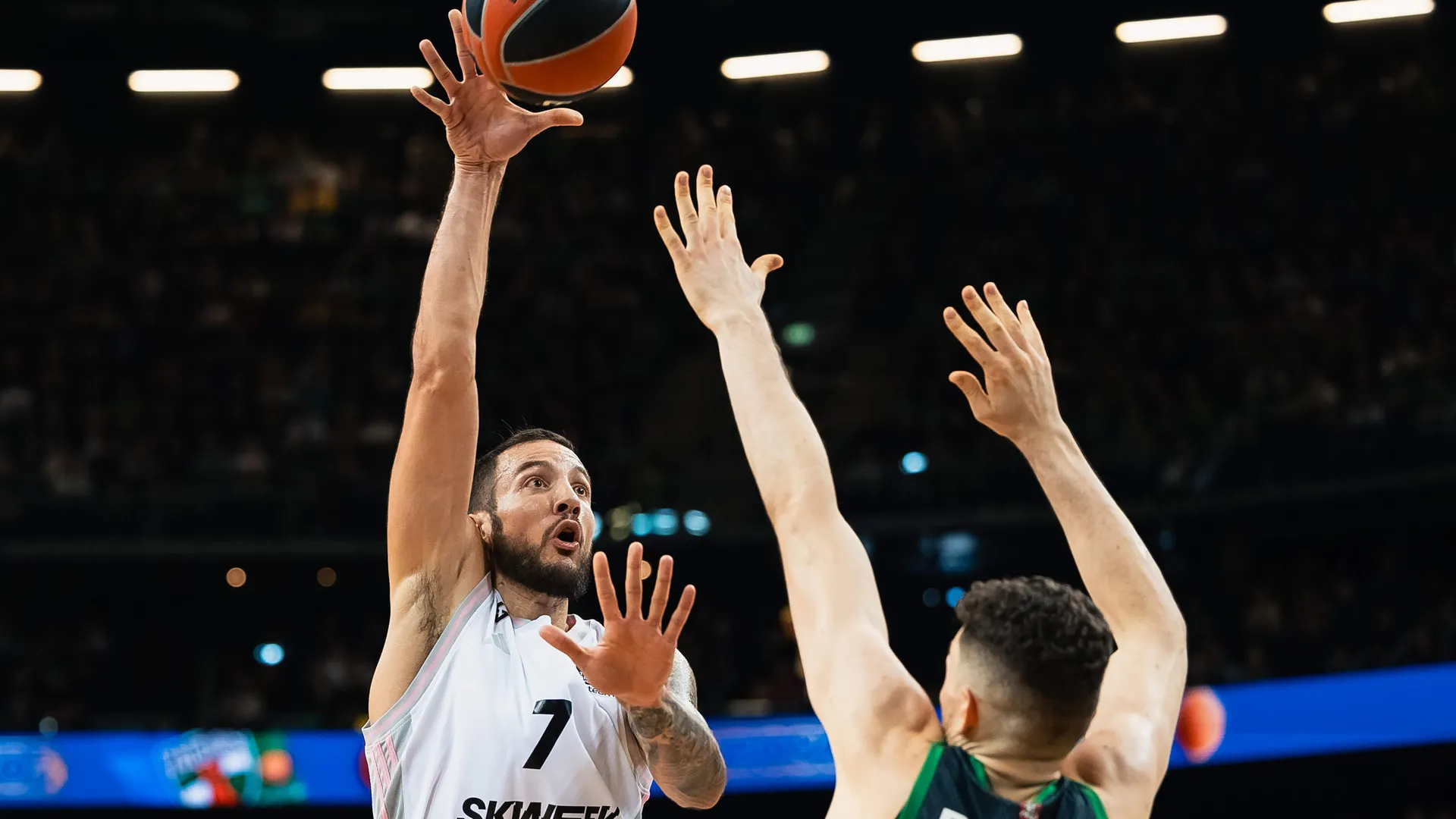 ASVEL remonta una desventaja para vencer a Zalgiris y conseguir su primera victoria, 88-91