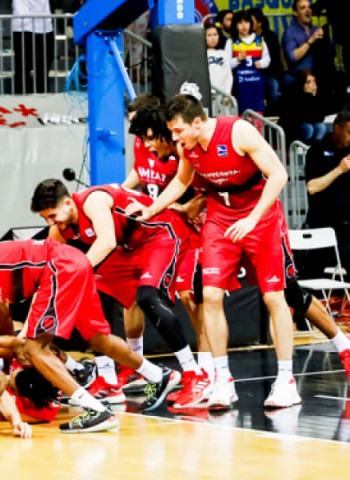 Okoye conquista Andorra para el Tecnyconta Zaragoza (97-99)