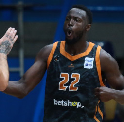 El Armani Milán negocia el fichaje de Jerian Grant. Virtus y CSKA atentos