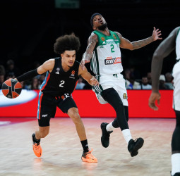 Paris toca el cielo ganando al Panathinaikos, 84-80