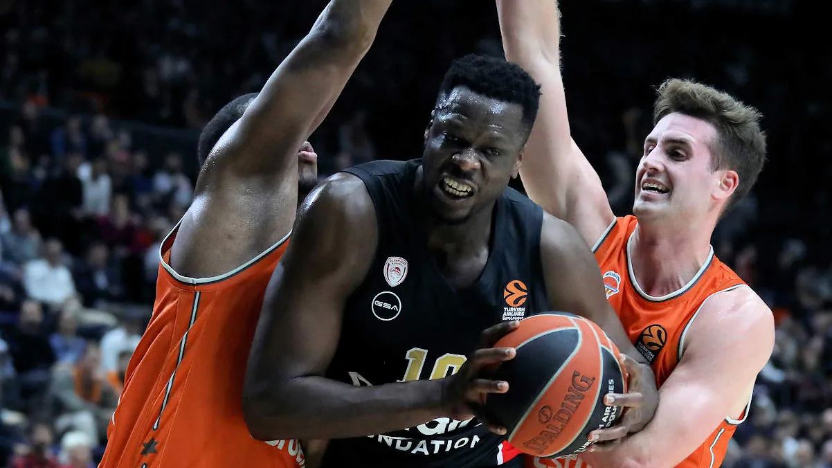 Valencia se queda sin respuesta contra Olympiakos (65-78)
