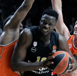 Valencia se queda sin respuesta contra Olympiakos (65-78)
