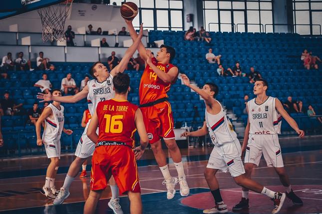 España luchará por ser quinta y acceder al Mundial (82-73)