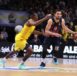 Triunfo del Barcelona en el último suspiro (86-88)