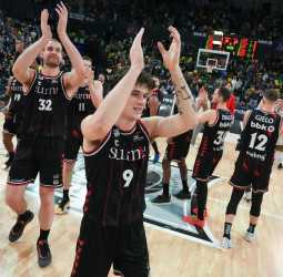 La inspiración de Rubén Domínguez se impone en Miribilla (96-83)