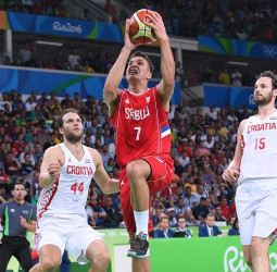 Serbia completa las semifinales tras sufrir ante Croacia (83-86)