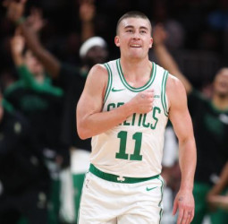 Brown y Pritchard lideran el camino de los Celtics, 119-108