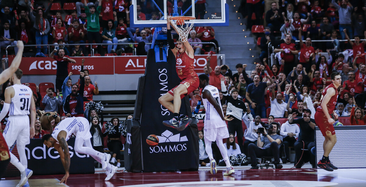 Aday Mara o Khalifa Diop, ¿a quién votarías a día de hoy para el premio de mejor joven de la ACB?