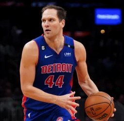 Los Pistons rechazan cualquier oferta recibida por Bojan Bogdanovic