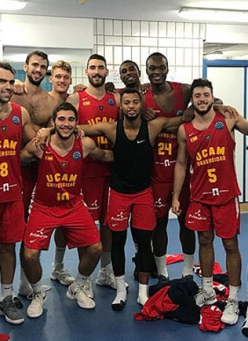 Victoria ajustada del UCAM Murcia ante el Hapoel Holon (78-76)