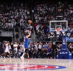 Jalen Brunson da el golpe de gracia, 116-113 [4-2]