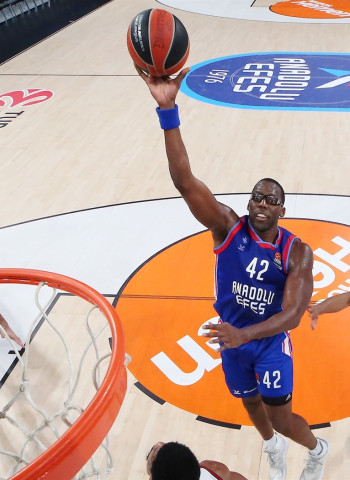 Previa Jornada 34 EuroLeague: Armani Milán vs Anadolu Efes