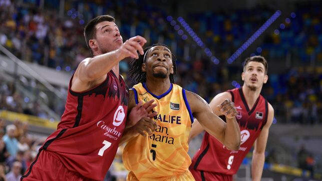 El Herbalife Gran Canaria pacta la renovación de Stan Okoye