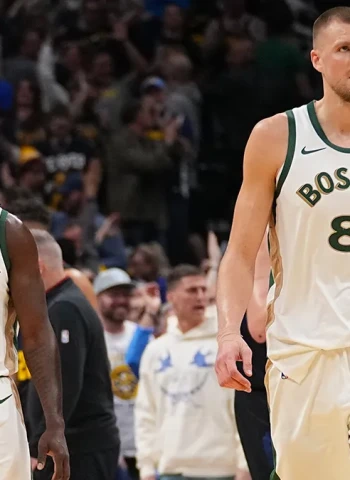 Jrue Holiday vuelve a Portland a cambio de Simons