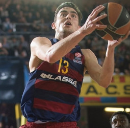 Partido completo del Barcelona con el mono de trabajo y victoria importante (82-66)
