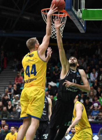El Dreamland Gran Canaria se impone con gran autoridad al Slask Wroclaw (68-92)