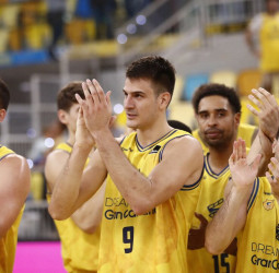 Dreamland Gran Canaria alarga su racha positiva a base de triples (89-75)