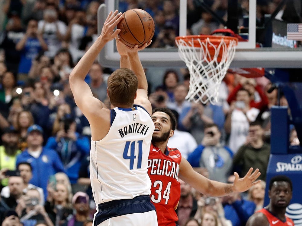 Dirk Nowitzki supera a Wilt Chamberlain y ya es el sexto máximo anotador de la NBA