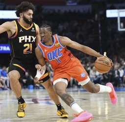 Los Thunder apabullan a los Suns sin Shai