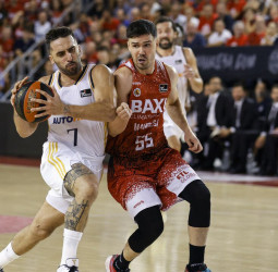 El Real Madrid se lleva una sufrida victoria en Manresa (88-94)