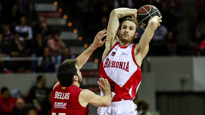 Tecnyconta Zaragoza derrocha orgullo ante la adversidad (74-98)