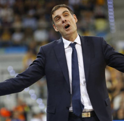 Bartzokas no continuará en el Barcelona Lassa