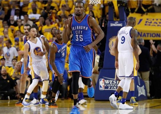 Para empezar los Thunder asaltan el Oracle Arena (102-108)