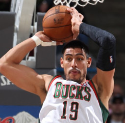 Gustavo Ayón quiere volver a la NBA