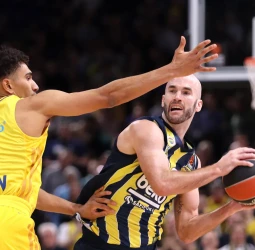 El ALBA Berlín fue un juguete roto en manos del Fenerbahce (75-104)