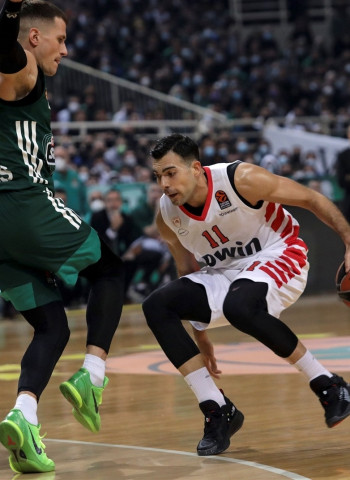 El Olympiacos se impone en el derbi griego y sigue en plena forma (65-84)