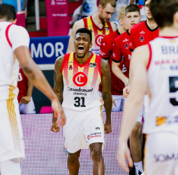 Casademont Zaragoza rompe su racha de derrotas en Andorra (83-98)