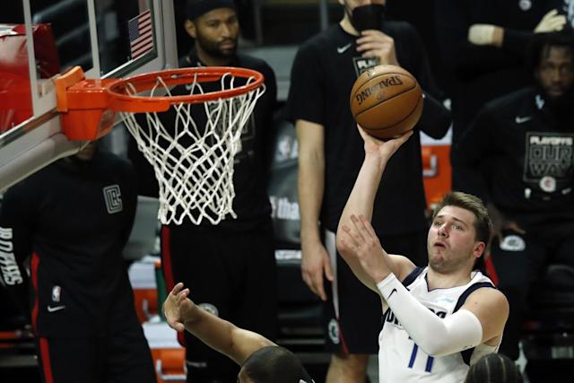 [3-4] Los Suns son humillados ante unos Mavericks finalistas de conferencia (123-90)