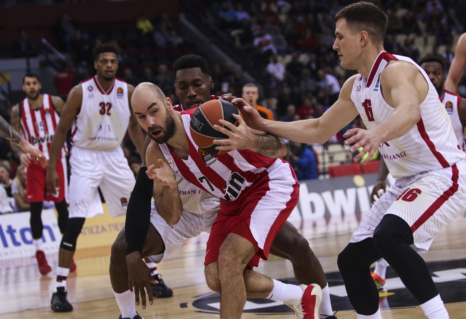El Armani Milán encadena su segunda derrota consecutiva ante un combativo Olympiacos (91-70)