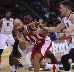 El Armani Milán encadena su segunda derrota consecutiva ante un combativo Olympiacos (91-70)