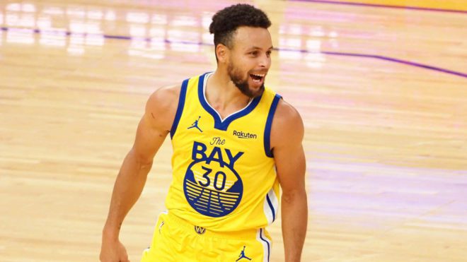 Stephen Curry entra en el "club de los 60"