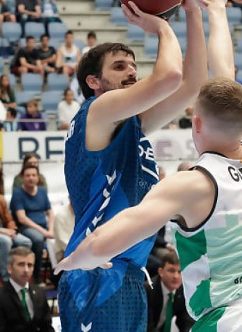 Ha vencido la lucha por la esclerosis múltiple en el Donostia Arena (92-87)