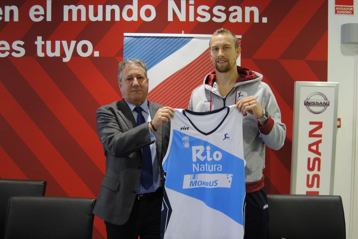 Deividas Dulkys: “Mis expectativas son ayudar al equipo a ganar”