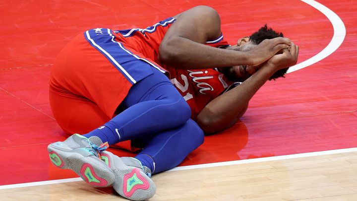 Alarma en los Sixers ante la lesión de Joel Embiid