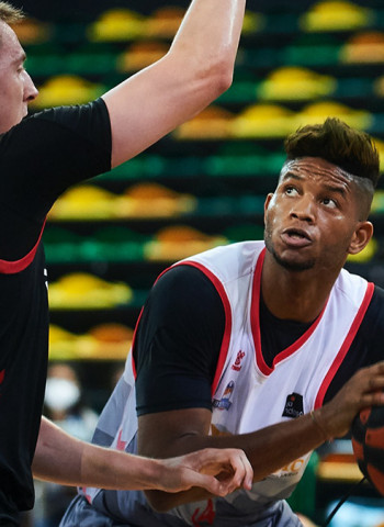 El Hereda San Pablo Burgos regresa con triunfo del Bilbao Arena (75-85)
