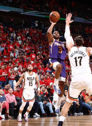 [4-2] Un Chris Paul perfecto clasifica a los Suns (115-109)