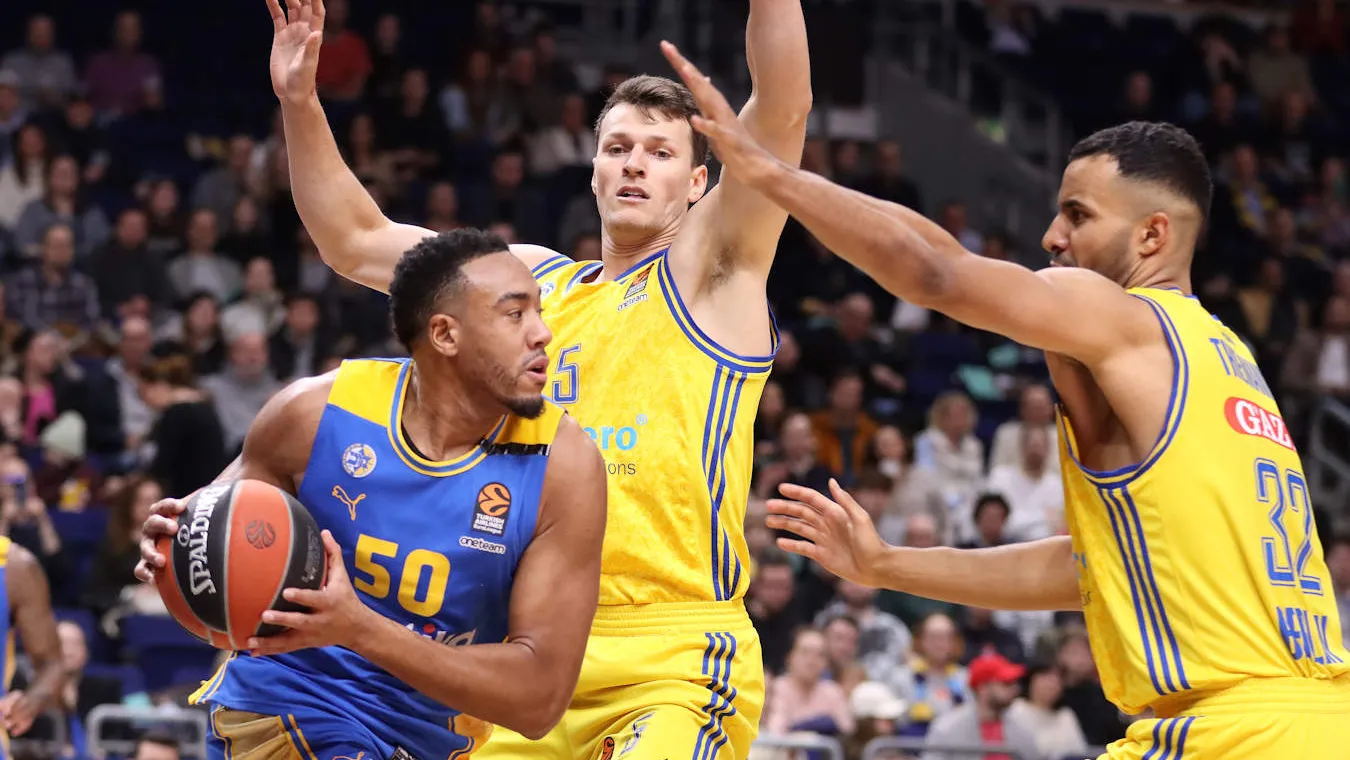 Maccabi arrasa al ALBA Berlín, 71-106