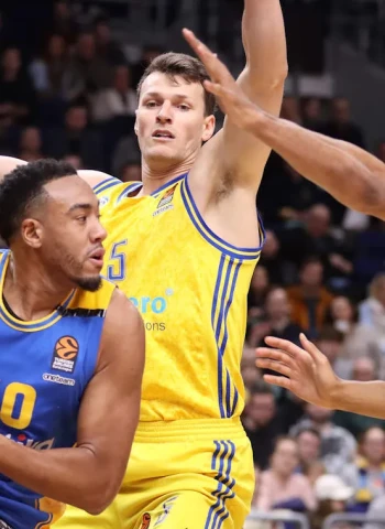 Maccabi arrasa al ALBA Berlín, 71-106