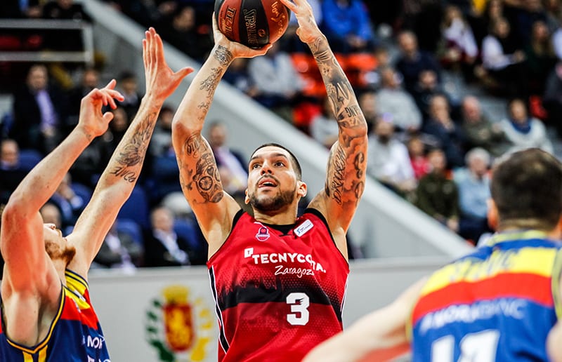 Tecnyconta Zaragoza completa una buena primera mitad de Liga Endesa (77-97)