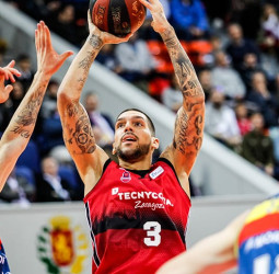 Tecnyconta Zaragoza completa una buena primera mitad de Liga Endesa (77-97)