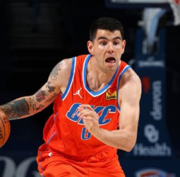 Gabriel Deck debuta con los Oklahoma City Thunder